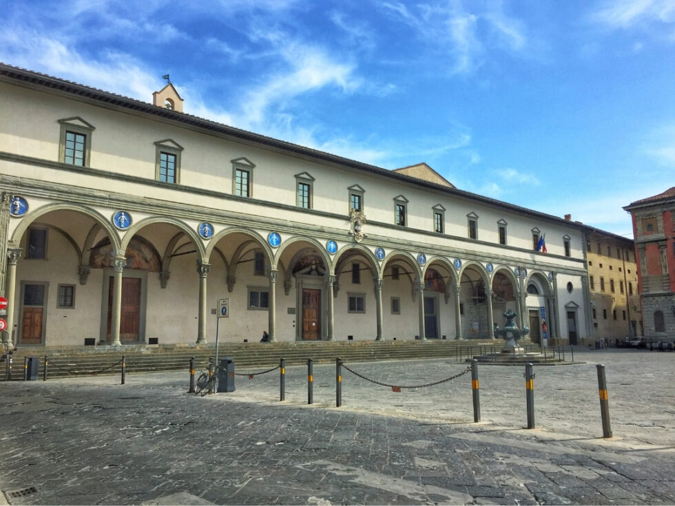 L’Ospedale degli Innocenti a Firenze dal Rinascimento ad oggi abstrART L’Ospedale degli Innocenti a Firenze dal Rinascimento ad oggi abstrART